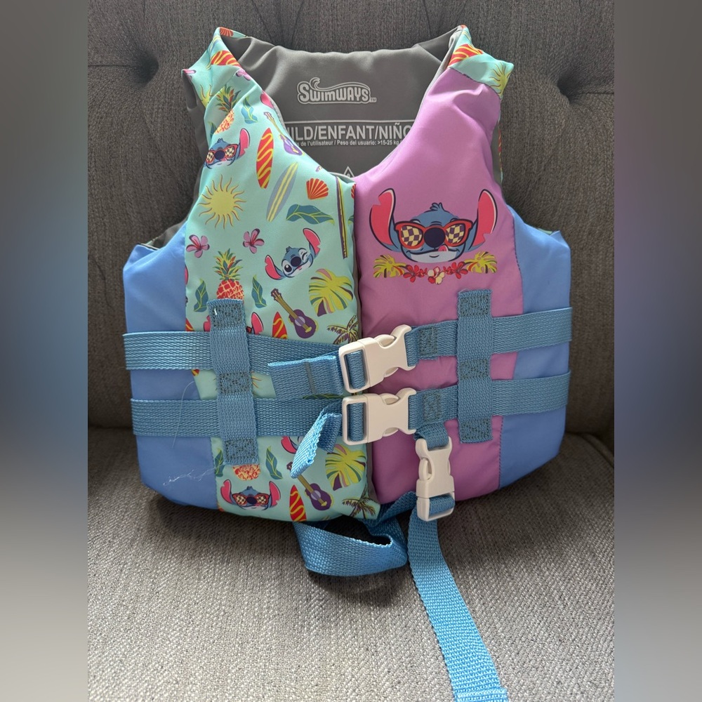 🚨Disney Stitch Life Jacket: Youth Buckle Vest for Swimming, Child (33-55 Ibs)